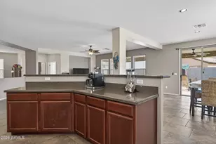 25660 N Desert Mesa Dr, Surprise, AZ 85387 - Photo 9