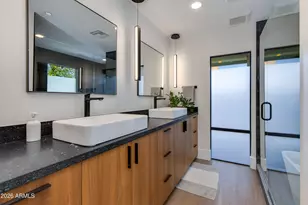 2022 E Gardenia Ave, Phoenix, AZ 85020 - Photo 15