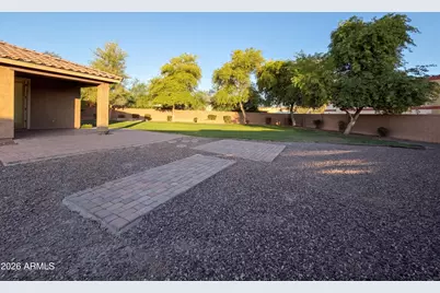 112 E Bernie Lane, Gilbert, AZ 85295 - Photo 5