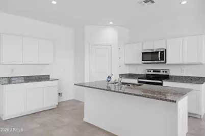 1565 E Currier Drive E, Casa Grande, AZ 85122 - Photo 1