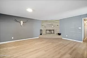4515 W Shaw Butte Dr, Glendale, AZ 85304 - Photo 5