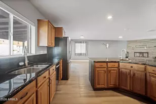 4515 W Shaw Butte Dr, Glendale, AZ 85304 - Photo 29