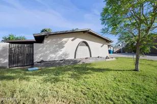 4515 W Shaw Butte Dr, Glendale, AZ 85304 - Photo 25