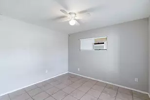2609 W Morten Ave, Phoenix, AZ 85051 - Photo 15
