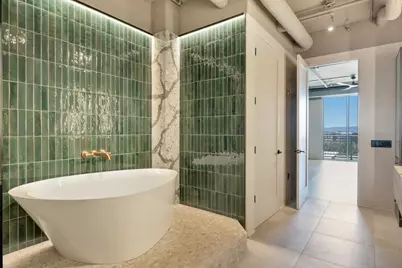 2211 E Camelback Road #Unit 605, Phoenix, AZ 85016 - Photo 17