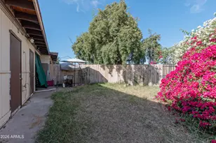 1142 N April Cir, Mesa, AZ 85203 - Photo 5
