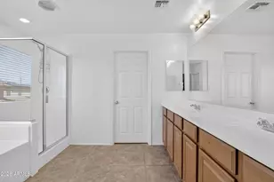 874 E Furness Dr, Gilbert, AZ 85297 - Photo 21