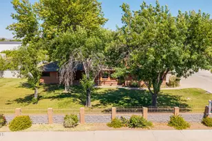 1345 N Greenfield Rd, Gilbert, AZ 85234 - Photo 53