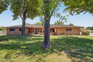 1345 N Greenfield Rd, Gilbert, AZ 85234 - Photo 11