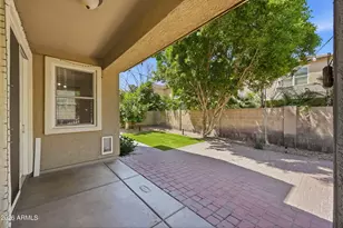 2250 E Wayland Dr, Phoenix, AZ 85040 - Photo 33