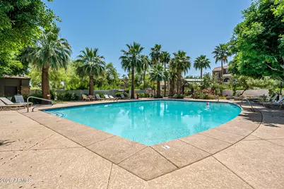 2250 E Wayland Drive, Phoenix, AZ 85040 - Photo 41