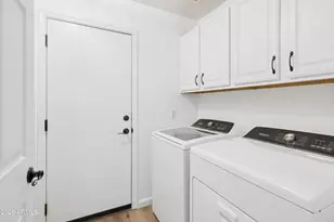 7054 S Taylor Dr, Tempe, AZ 85283 - Photo 27