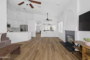 7054 S Taylor Dr, Tempe, AZ 85283 - Photo 17