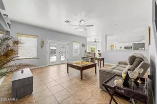 10621 W Sands Dr, Peoria, AZ 85383 - Photo 15
