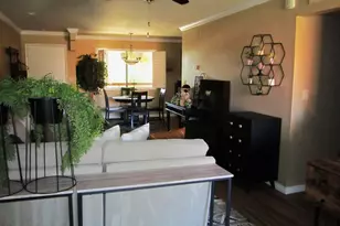 12212 N Paradise Vlg Pkwy S, Phoenix, AZ 85032 - Photo 7
