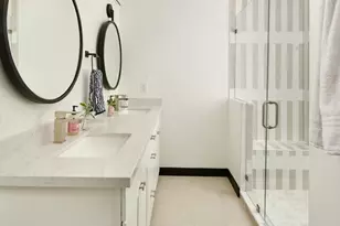 5952 E Calle Tuberia, Phoenix, AZ 85018 - Photo 19