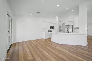 2554 E Morgan Ct, Gilbert, AZ 85295 - Photo 13