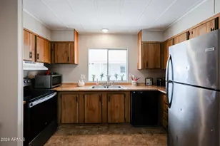 8301 N 103 Ave, Peoria, AZ 85345 - Photo 13