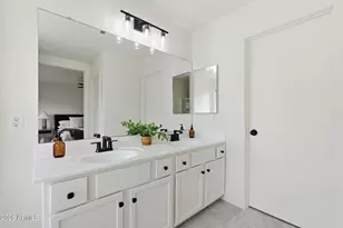6812 S 8th Dr, Phoenix, AZ 85041 - Photo 21