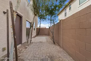 6812 S 8th Dr, Phoenix, AZ 85041 - Photo 35