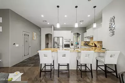 308 W Herro Lane, Phoenix, AZ 85013 - Photo 9