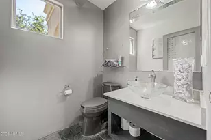 308 W Herro Ln, Phoenix, AZ 85013 - Photo 13