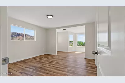 445 W Academy Avenue, Colorado City, AZ 86021 - Photo 17