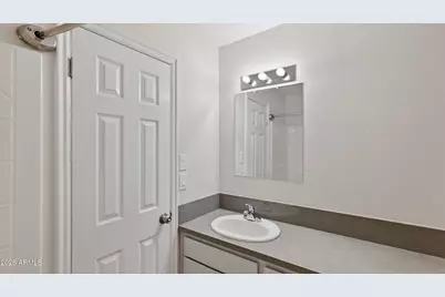 445 W Academy Avenue, Colorado City, AZ 86021 - Photo 15
