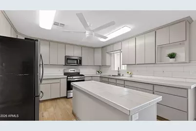 445 W Academy Avenue, Colorado City, AZ 86021 - Photo 13
