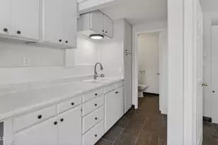 445 W Academy Ave, Colorado City, AZ 86021 - Photo 23