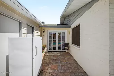 701 W Emelita Avenue, Mesa, AZ 85210 - Photo 25