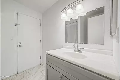 701 W Emelita Avenue, Mesa, AZ 85210 - Photo 23