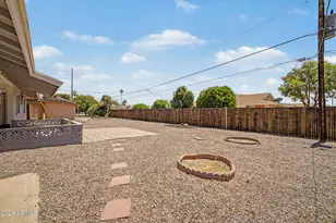 9911 W Sun City Blvd, Sun City, AZ 85351 - Photo 27