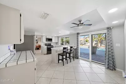 612 E Brook Hollow Drive, Phoenix, AZ 85022 - Photo 9