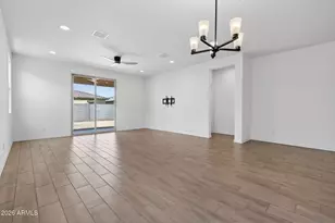 17438 W Charter Oak Rd, Surprise, AZ 85388 - Photo 9