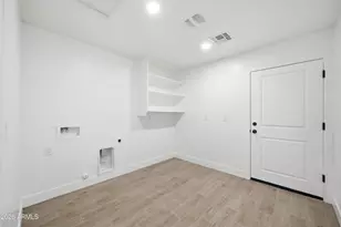 446 S Pioneer, Mesa, AZ 85204 - Photo 21