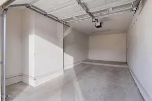 8270 N Hayden Rd, Scottsdale, AZ 85258 - Photo 23