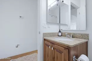 8270 N Hayden Rd, Scottsdale, AZ 85258 - Photo 15