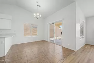 930 E Harwell Rd, Phoenix, AZ 85042 - Photo 9