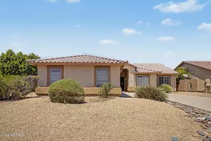930 E Harwell Rd, Phoenix, AZ 85042 - Photo 1