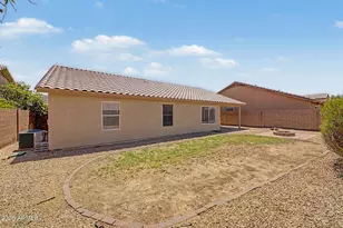 930 E Harwell Rd, Phoenix, AZ 85042 - Photo 37