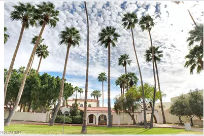 15 W Pasadena Avenue, Phoenix, AZ 85013 - Photo 1