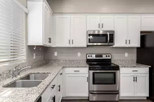 240 W Juniper Ave, Gilbert, AZ 85233 - Photo 9