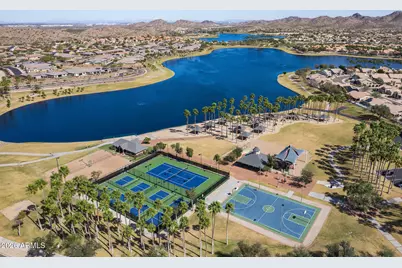 18177 W Cactus Flower Drive, Goodyear, AZ 85338 - Photo 3