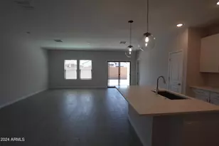 7818 N 79th Ave, Glendale, AZ 85303 - Photo 17