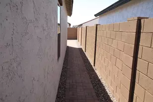 7818 N 79th Ave, Glendale, AZ 85303 - Photo 27