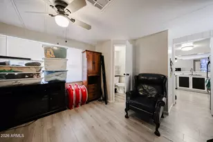 10960 N 67th Ave, Glendale, AZ 85304 - Photo 13