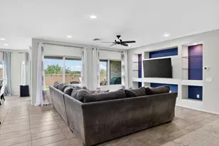 3864 N Huntington Dr, Florence, AZ 85132 - Photo 3