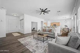 25413 N 71st Dr, Peoria, AZ 85383 - Photo 11