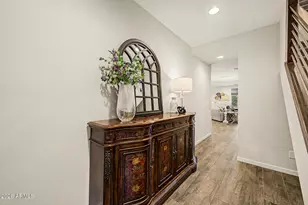 2906 E Sands Dr, Phoenix, AZ 85050 - Photo 7